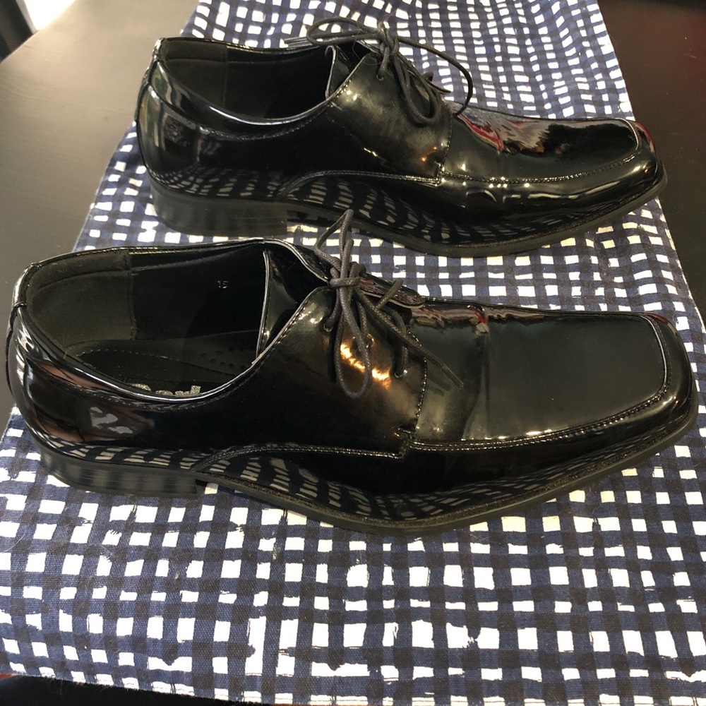 Black patent leather dress shoes size 15